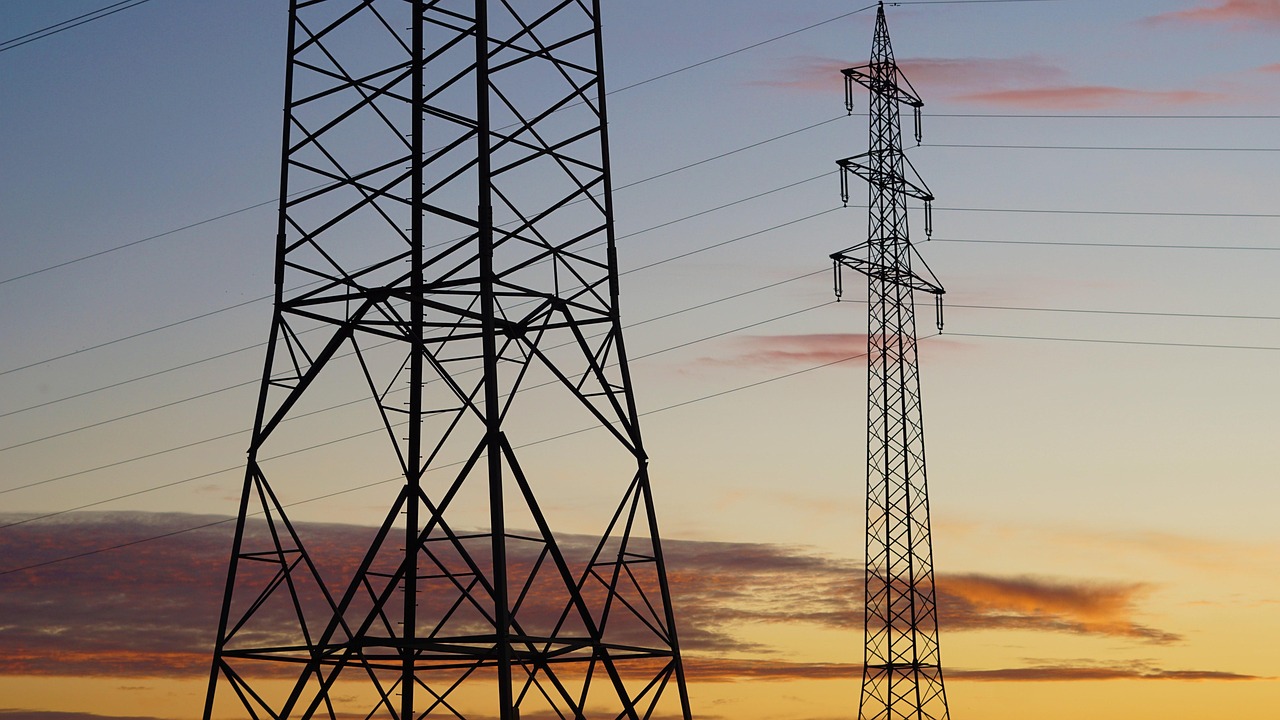 Stockbild inom energi: high voltage pylon, desktop backgrounds, power pole